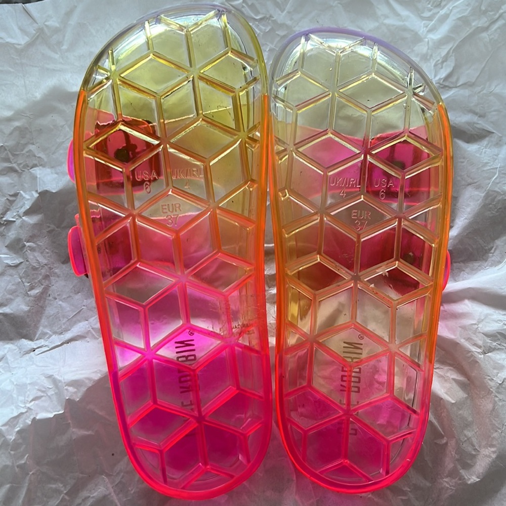 Multicolor Slides (NEW) - Picture 8 of 8